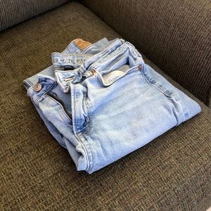 American Eagle Girlfriend Denim